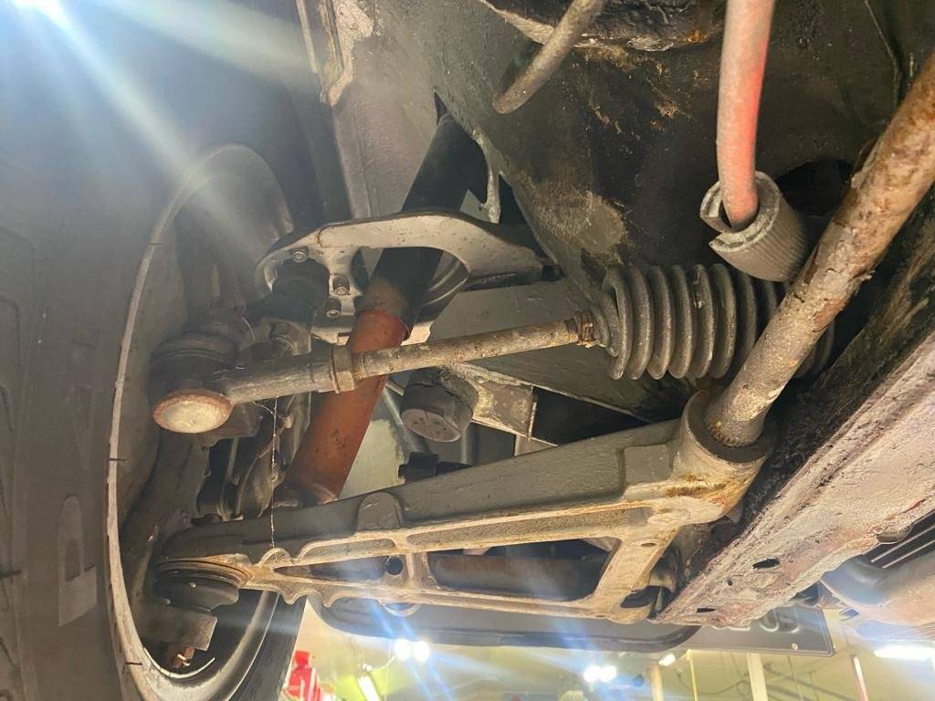 Alfa-romeo-alfetta-gt-1976-silver-18