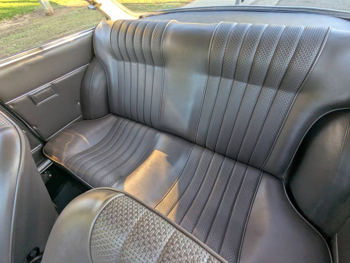 Alfa-romeo-giulia-1966-red-14