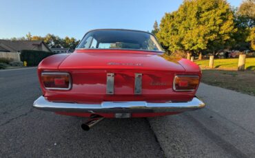 Alfa-romeo-giulia-1966-red-30