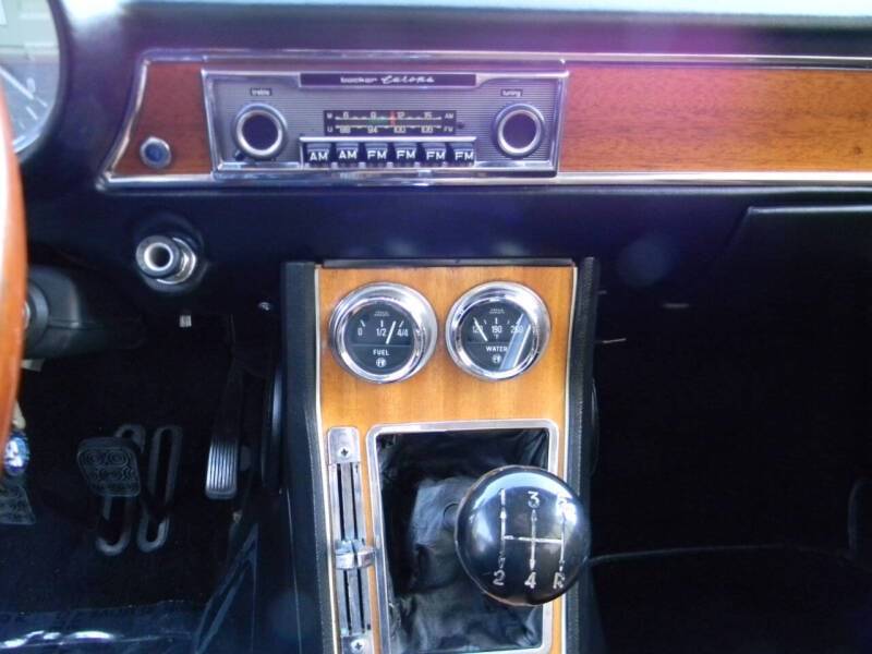 Alfa-romeo-gt-veloce-1750-1969-blue-4