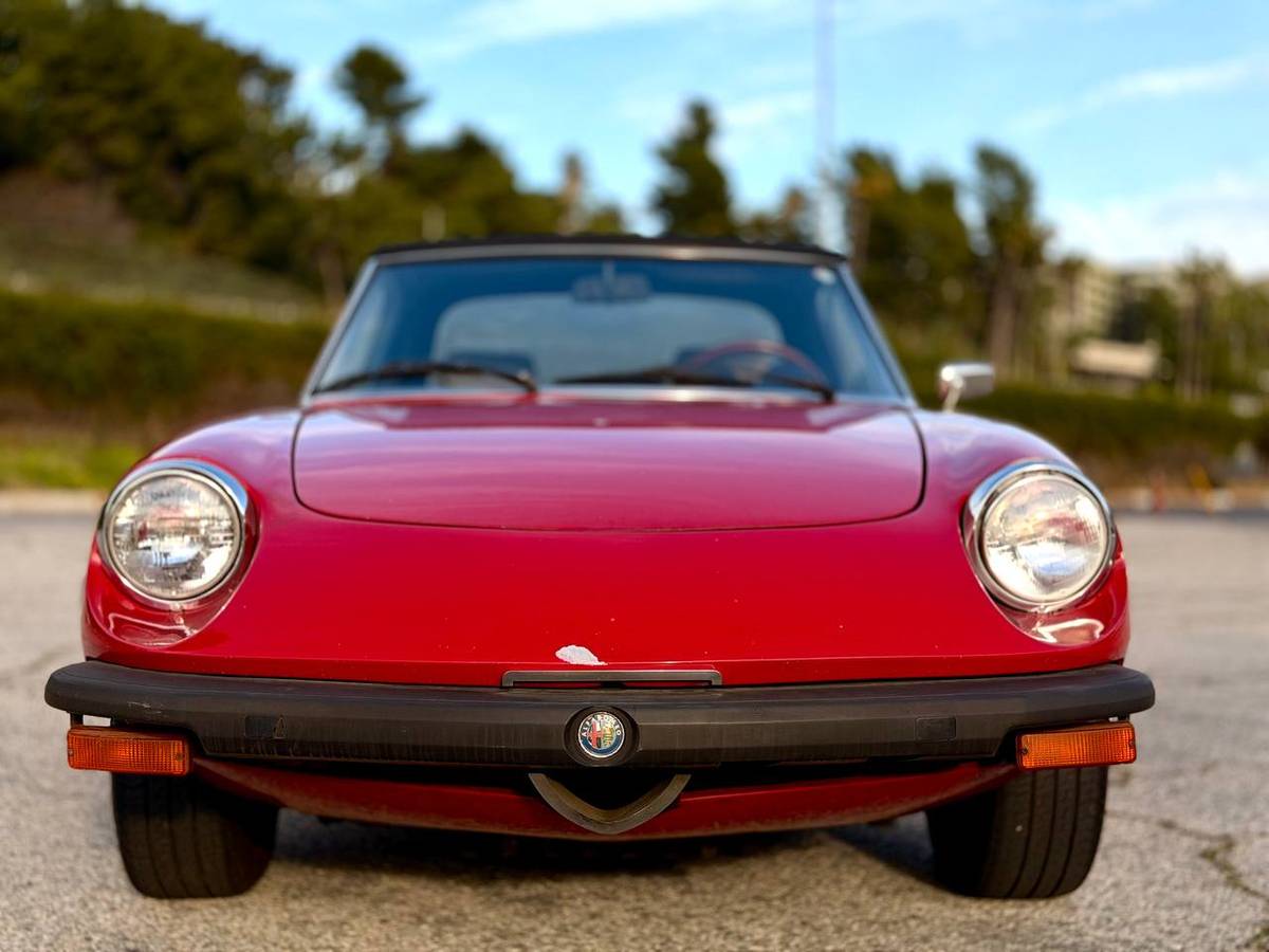 Alfa-romeo-spider-1979-red-1