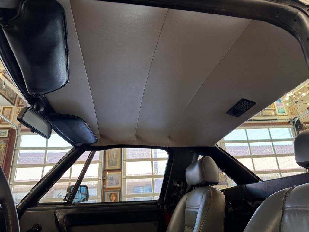 Alfa-romeo-spider-1987-silver-101