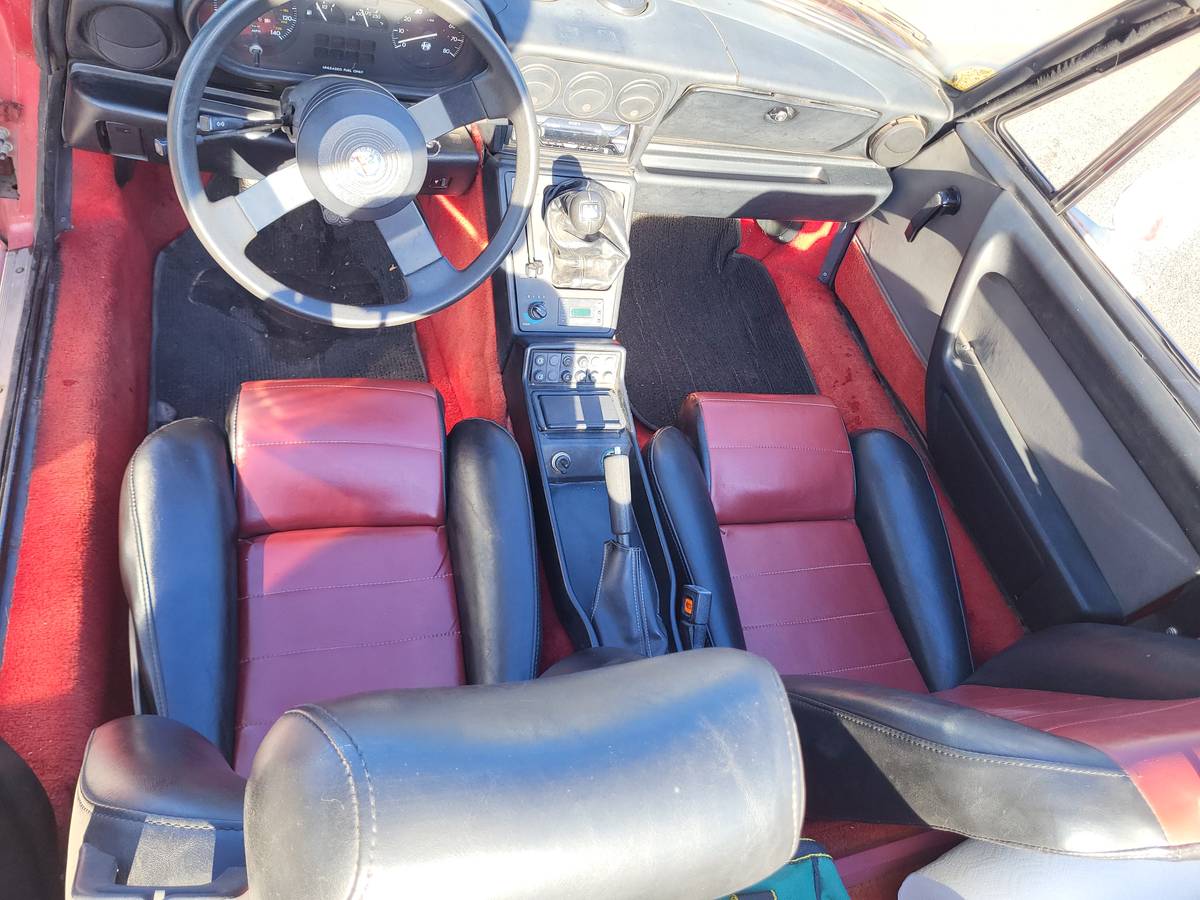 Alfa-romeo-spider-quadrifoglio-1986-5