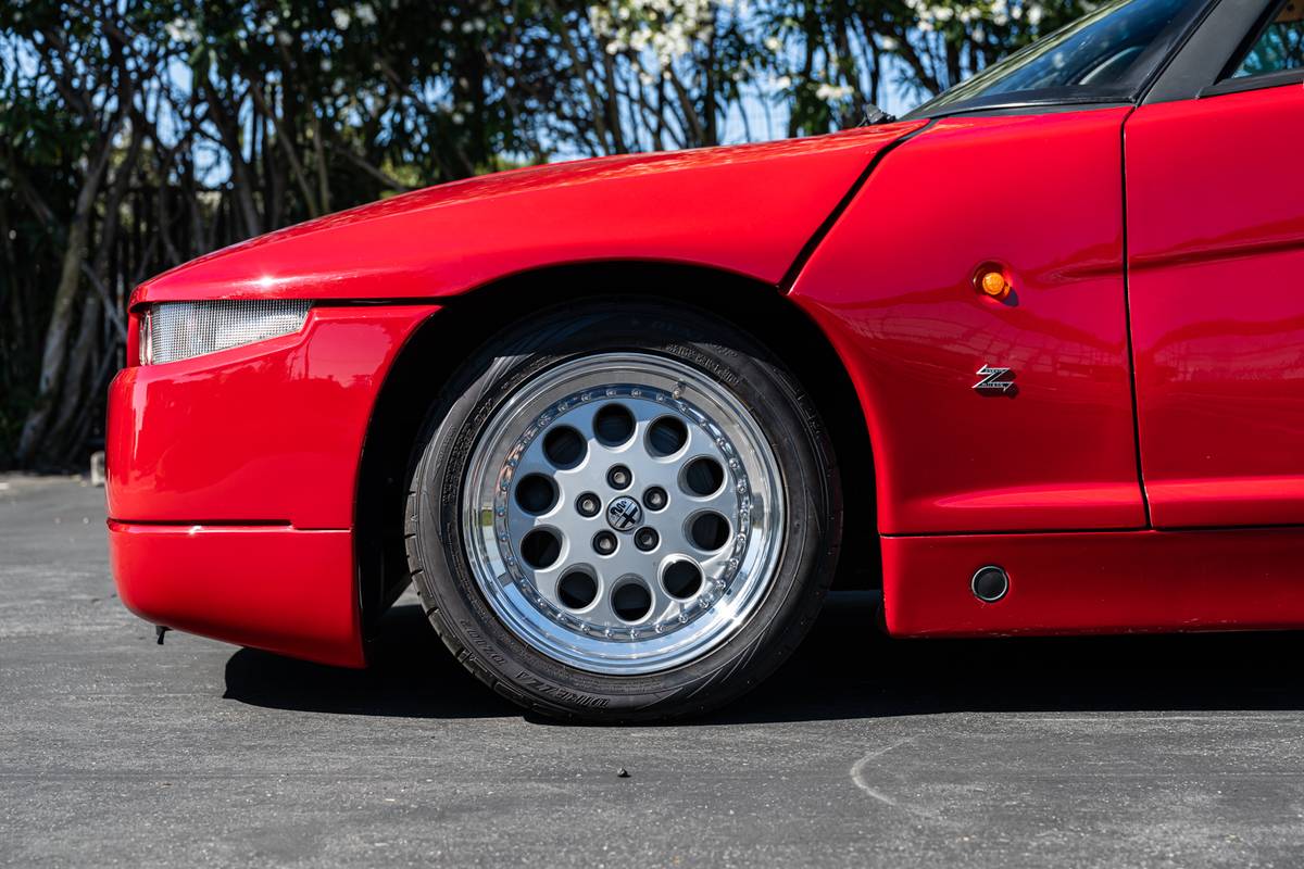 Alfa-romeo-sz-sprint-zagato-1991-34