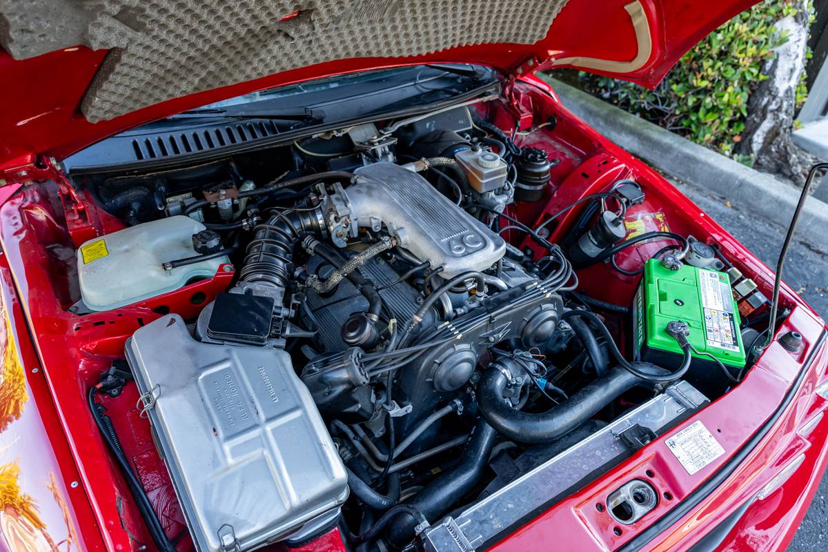 Alfa-romeo-sz-sprint-zagato-1991-42