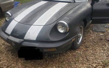 Alpha-romeo-spider-graduate-1987