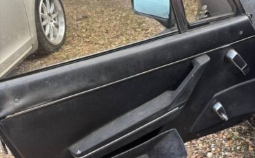 Alpha-romeo-spider-graduate-1987-4