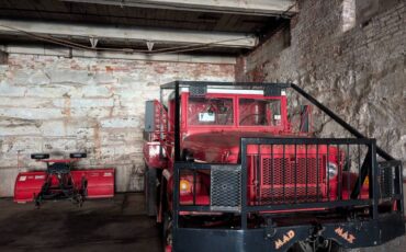 Am-general-diesel-1983-red-4