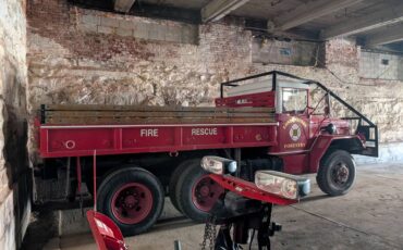 Am-general-diesel-1983-red-7