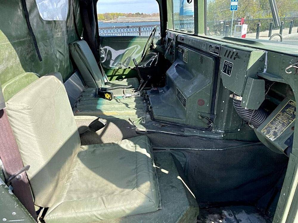 Am-general-m998-diesel-1986-green-17