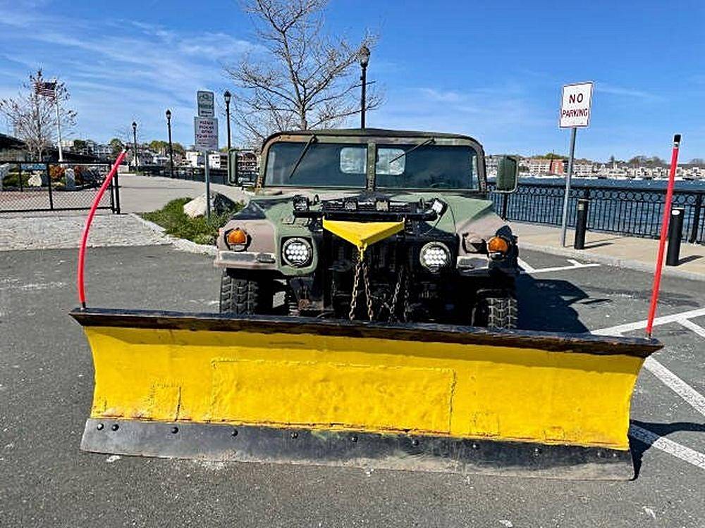 Am-general-m998-diesel-1986-green-2