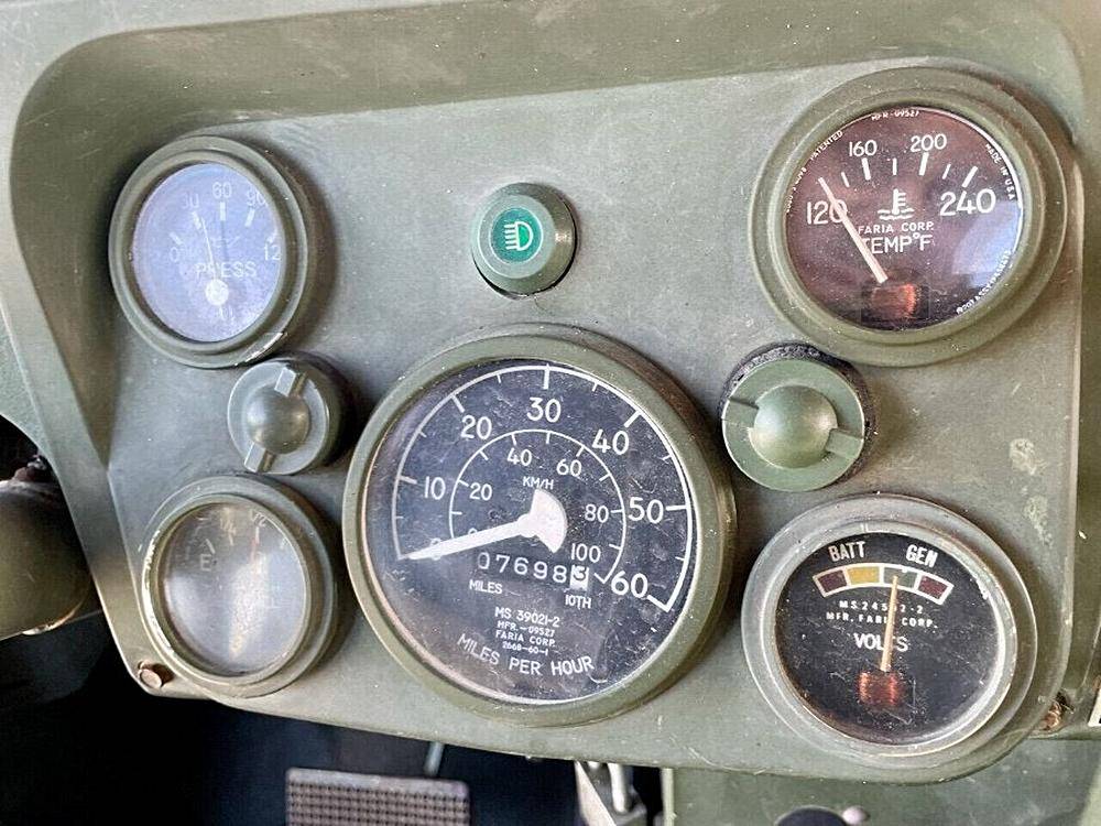 Am-general-m998-diesel-1986-green-8