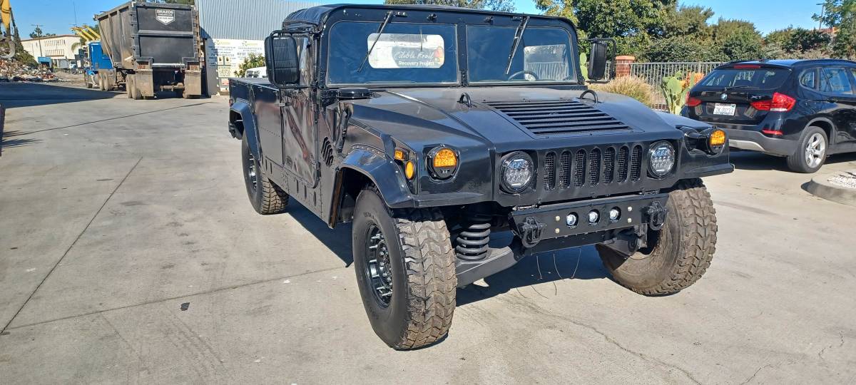 Am-general-military-humvee-hmmwv-pickup-diesel-1987-black-14