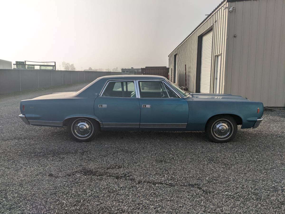 Amc-ambassador-1968-6