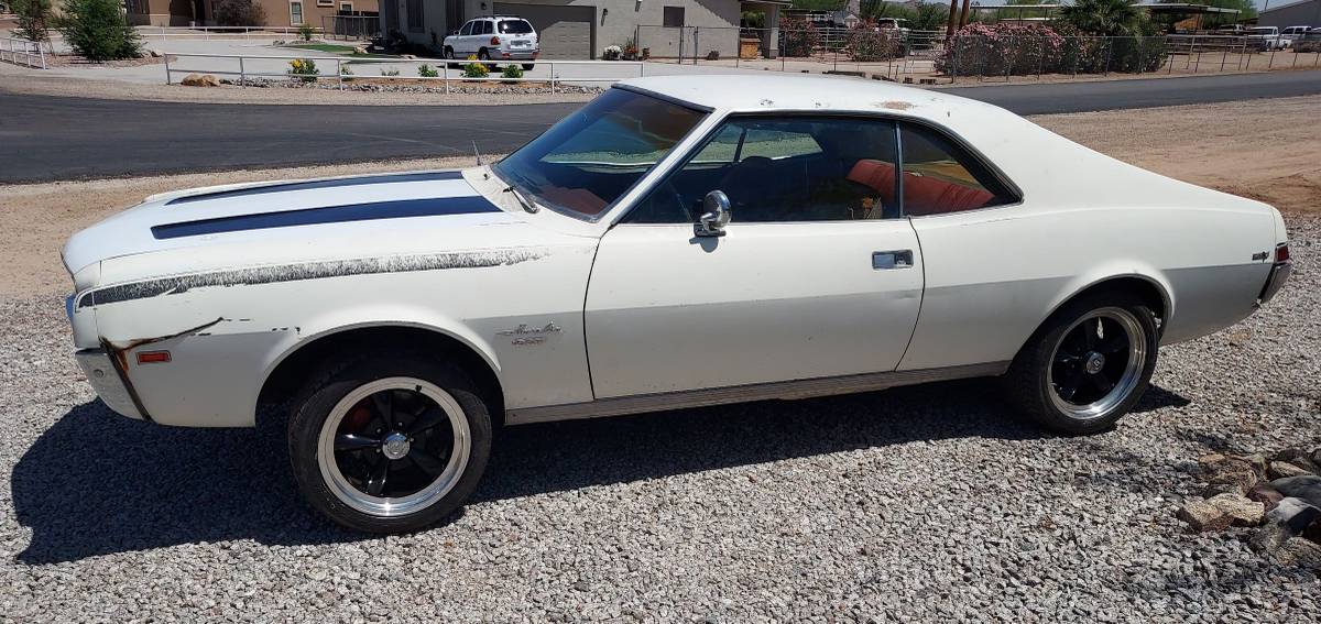 Amc-javelin-1968-white-8