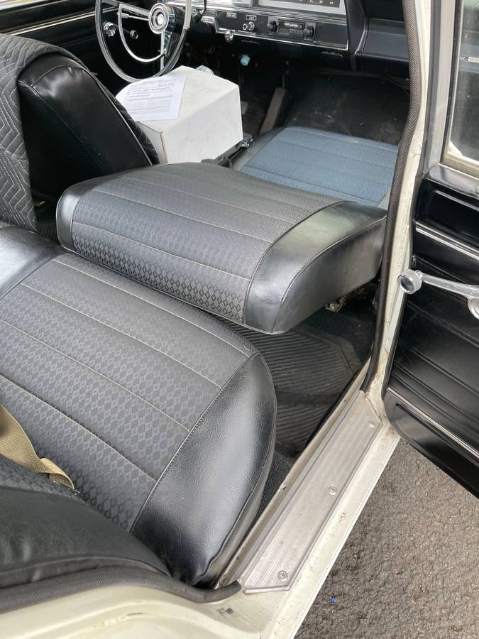 Amc-rambler-classic-770-1966-white-4