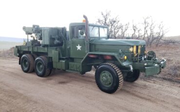 American-general-m816-wrecker-crane-diesel-1970-green