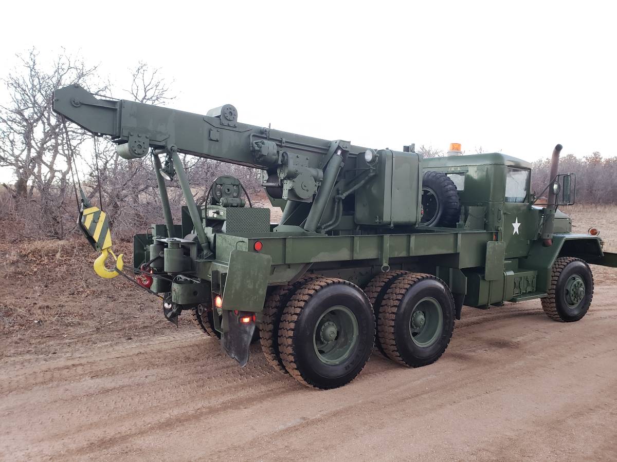 American-general-m816-wrecker-crane-diesel-1970-green-4