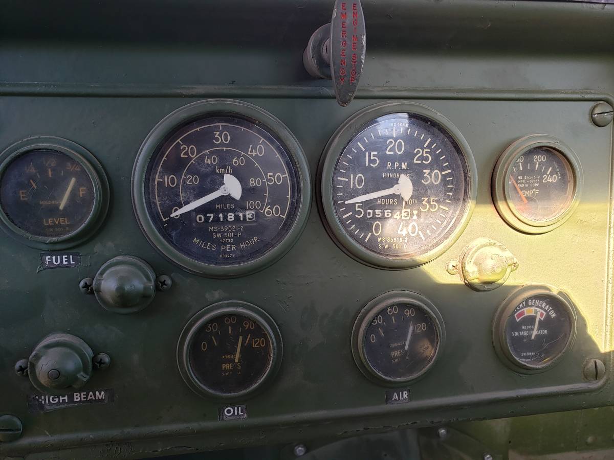 American-general-m816-wrecker-crane-diesel-1970-green-92