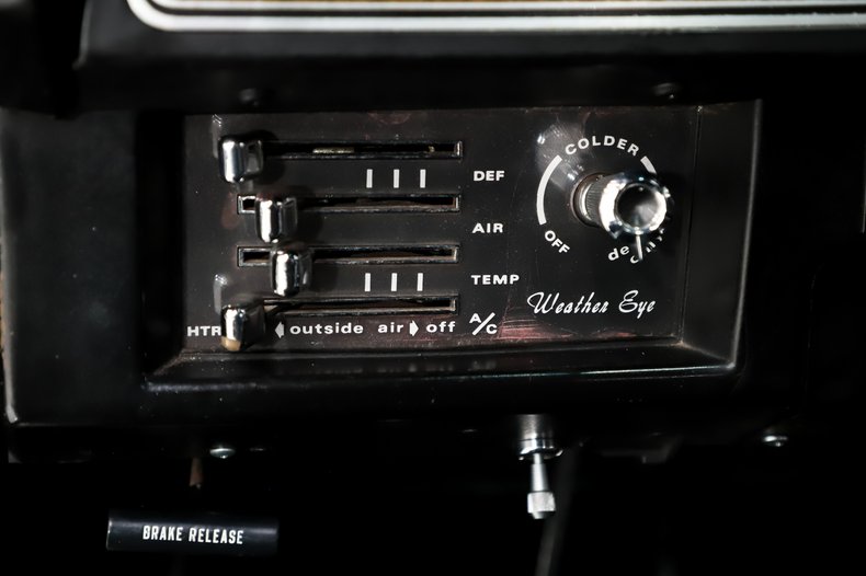 American-motors-Amx-1970-Glen-Green-Black-24