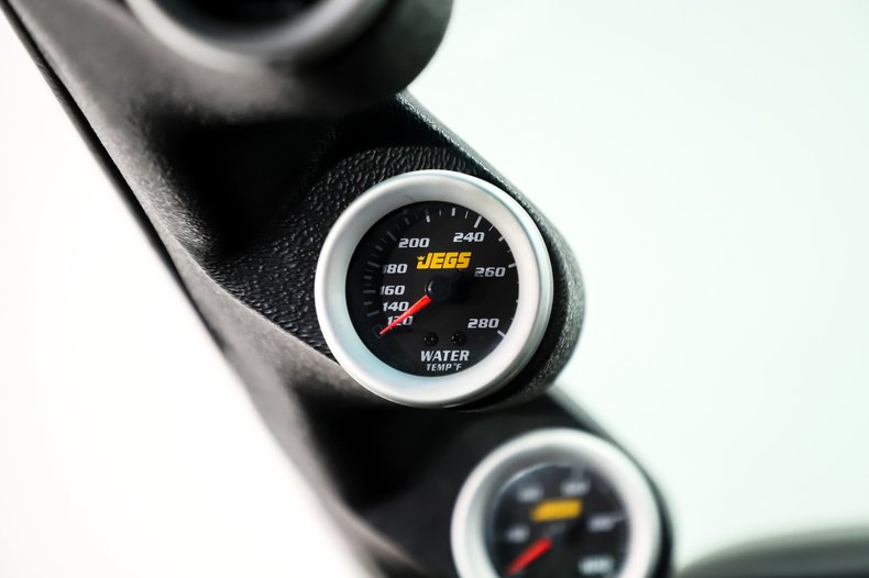 American-motors-Amx-1970-Glen-Green-Black-29