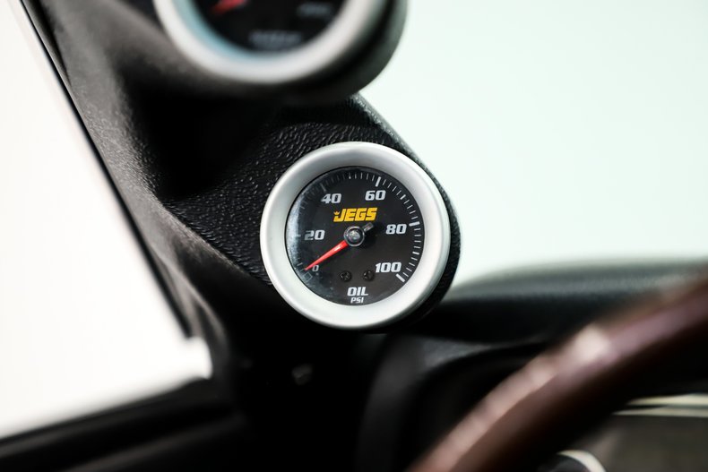 American-motors-Amx-1970-Glen-Green-Black-30