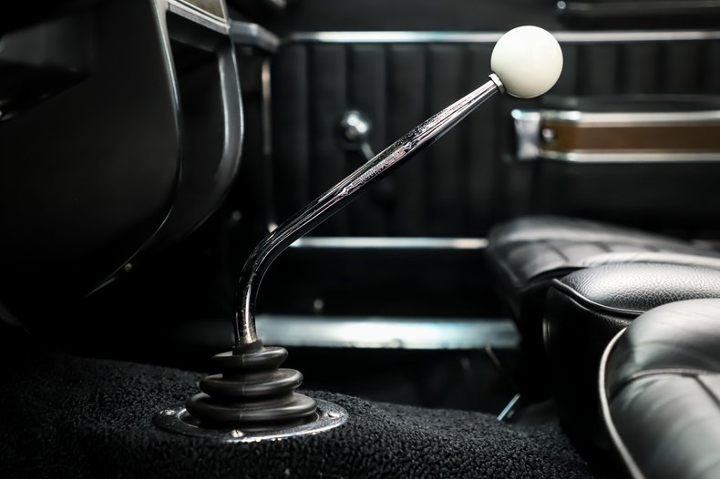 American-motors-Amx-1970-Glen-Green-Black-34