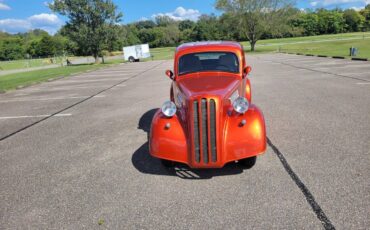 Anglia-1948-orange-1