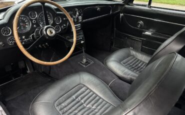 Aston-Martin-DB6-1967-30