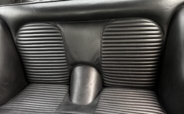 Aston-Martin-DB6-1967-35