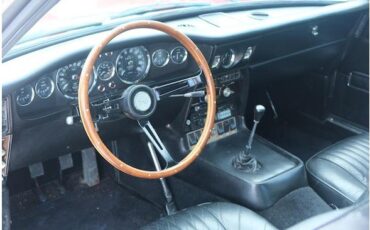 Aston-Martin-DBS-1969-Saloon-5