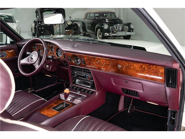 Aston-Martin-V8-1988-Convertible-20