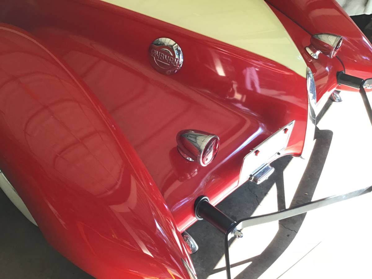 Auburn-speedster-1980-red-6