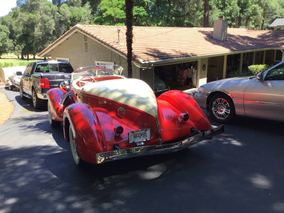 Auburn-speedster-1980-red-7