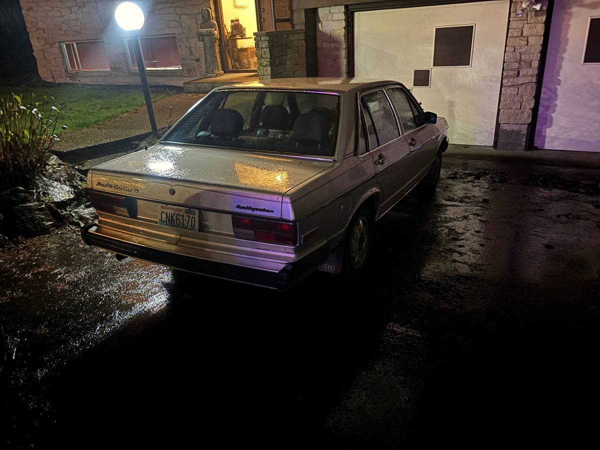 Audi-5000-1979-silver-5