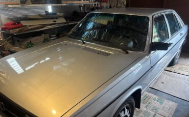 Audi-5000-1979-silver-6