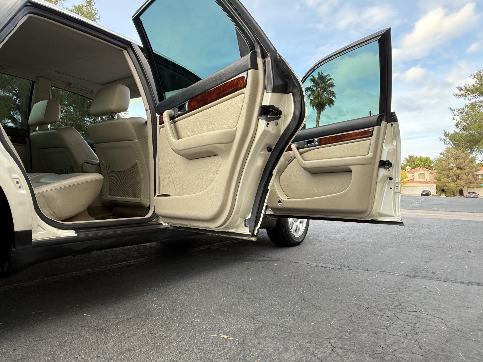 Audi-A6-1995-Sedan-15