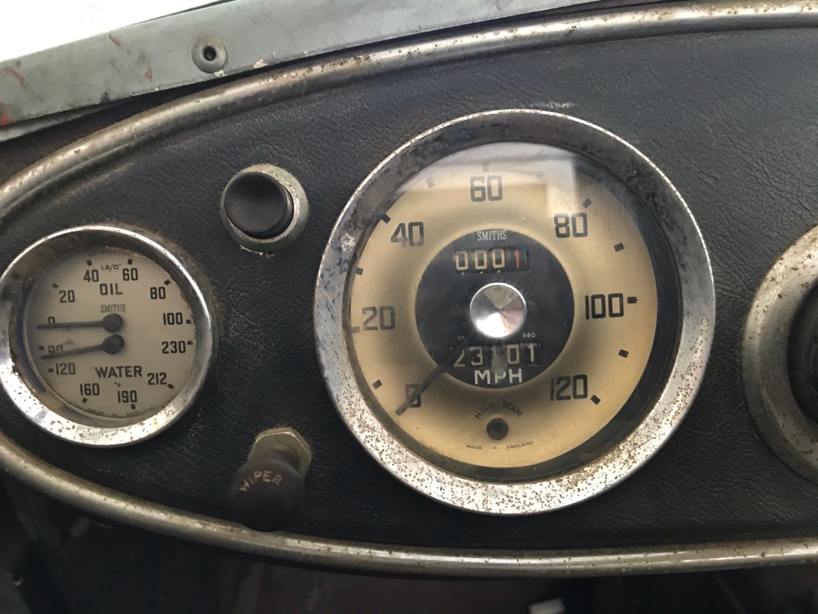 Austin-Healey-3000-1963-Convertible-8