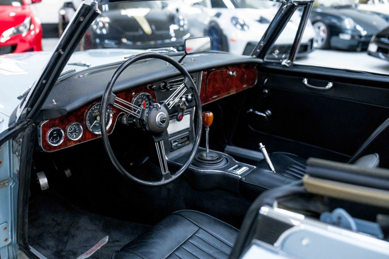Austin-Healey-3000-1967-Convertible-1