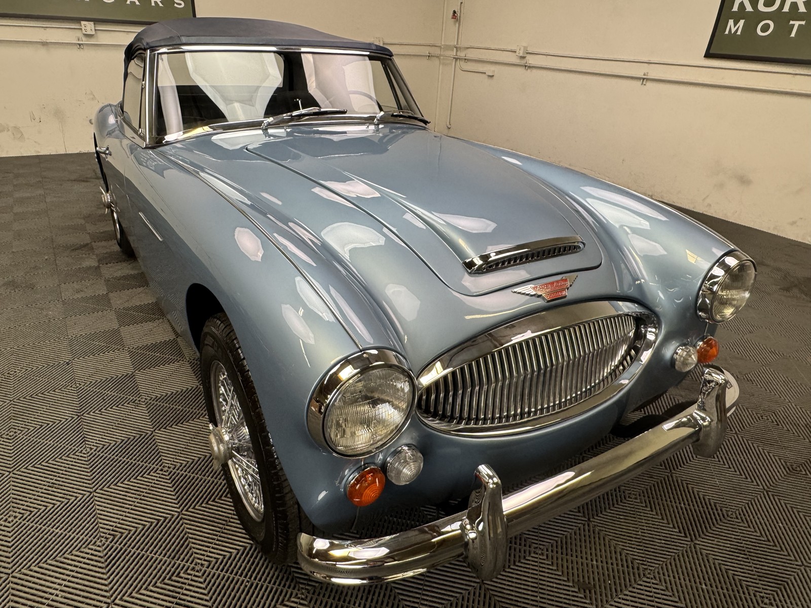 Austin-Healey-3000-1967-Convertible-1