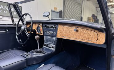 Austin-Healey-3000-1967-Convertible-21