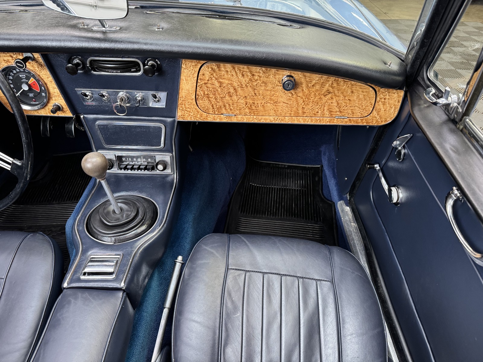 Austin-Healey-3000-1967-Convertible-24