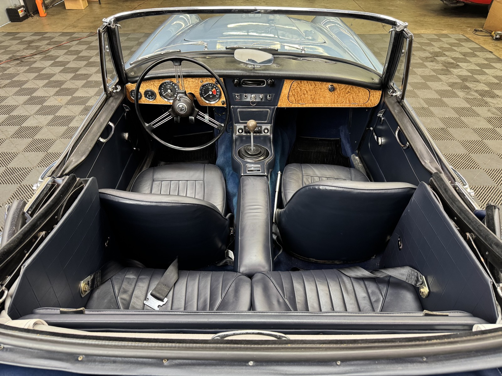 Austin-Healey-3000-1967-Convertible-26