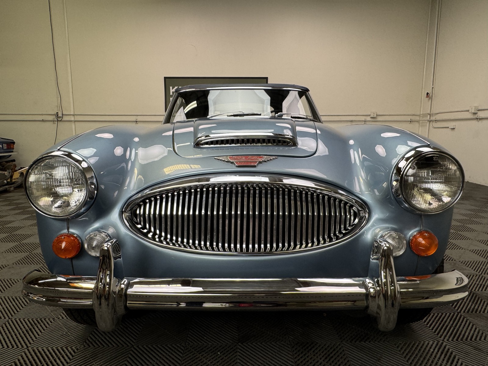 Austin-Healey-3000-1967-Convertible-3