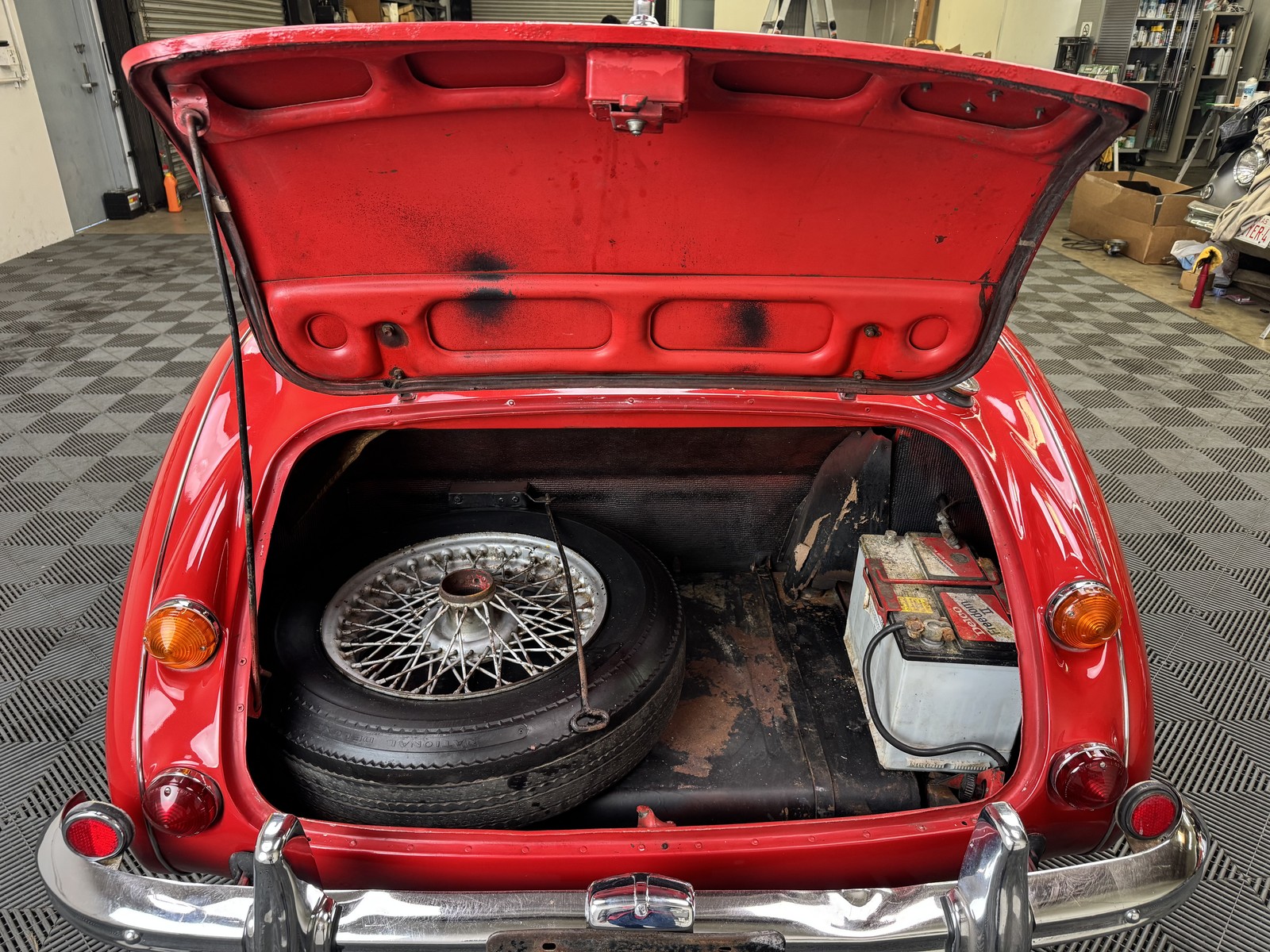 Austin-Healey-3000-1967-Convertible-30