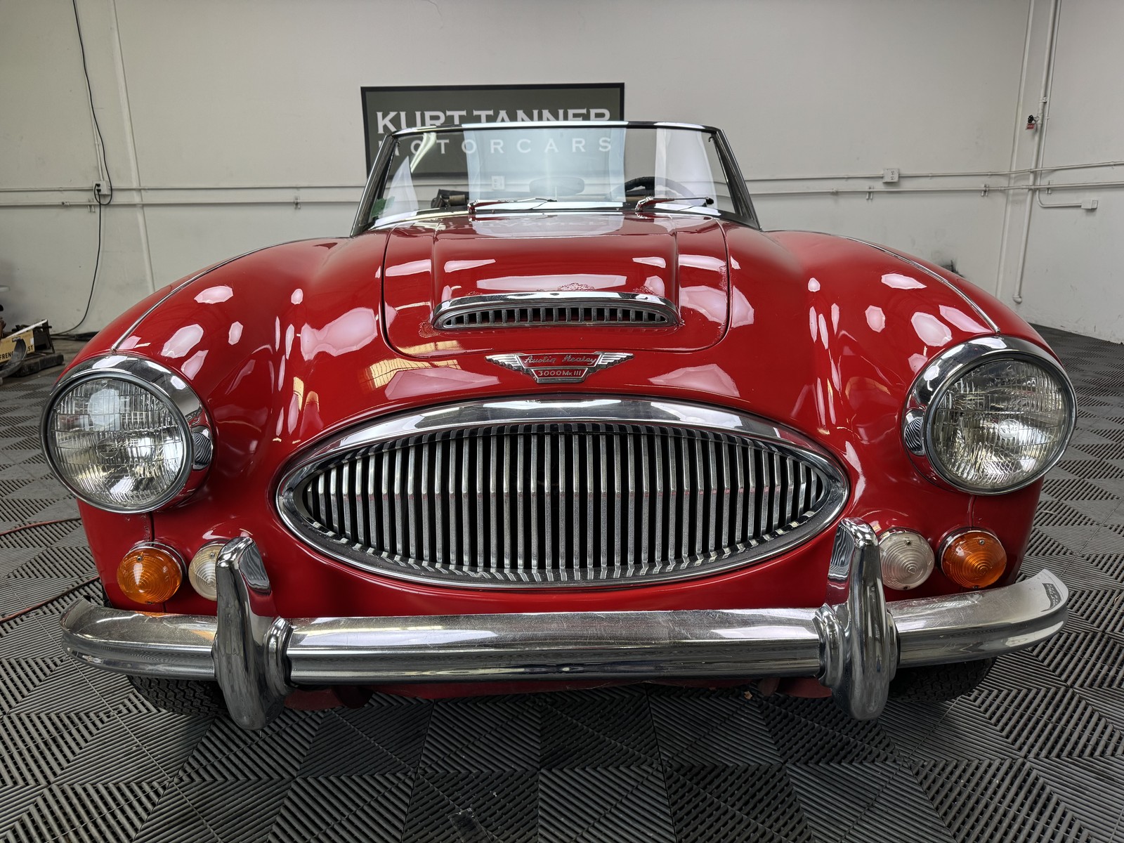 Austin-Healey-3000-1967-Convertible-4