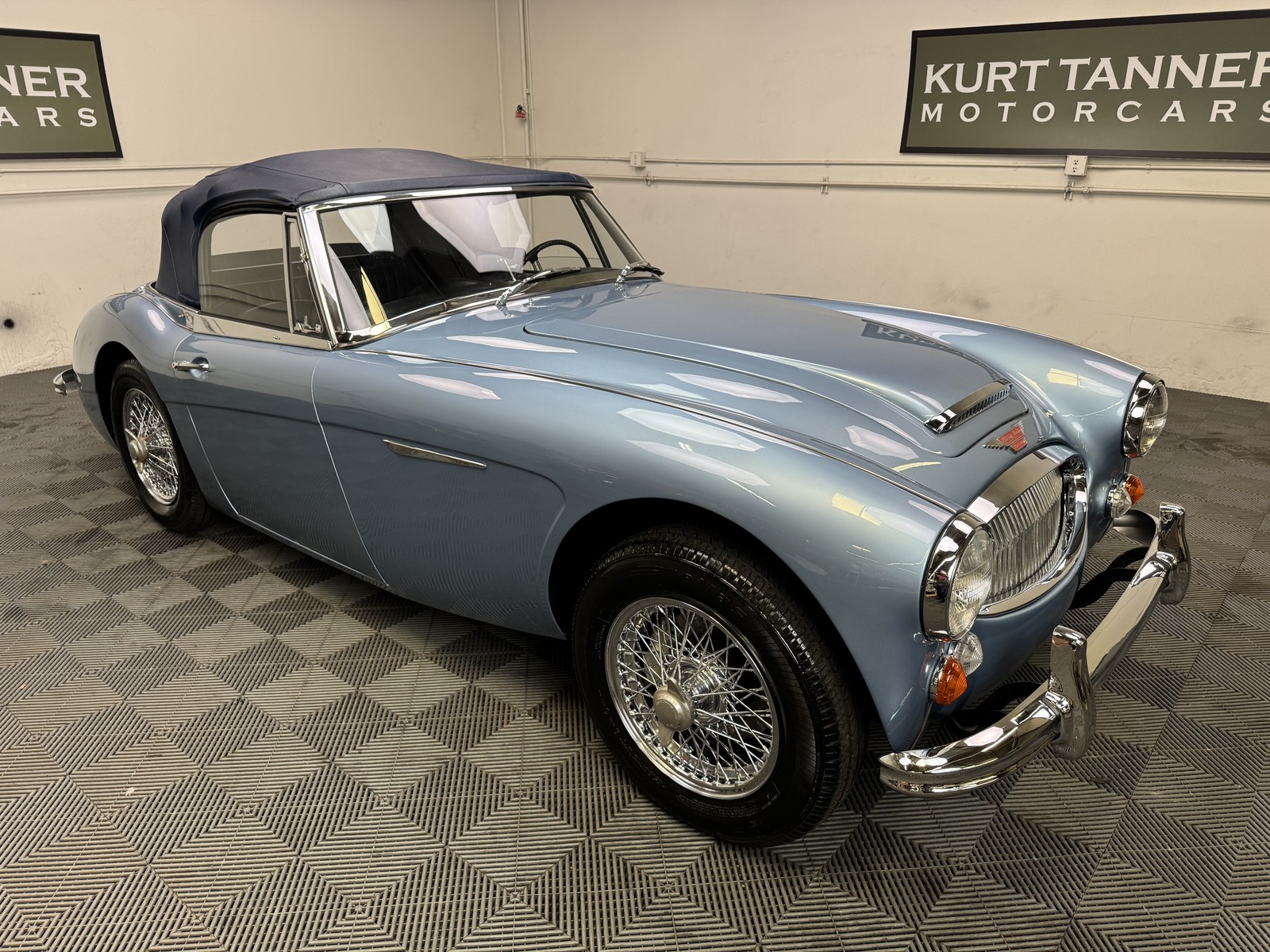 Austin-Healey-3000-1967-Convertible-6