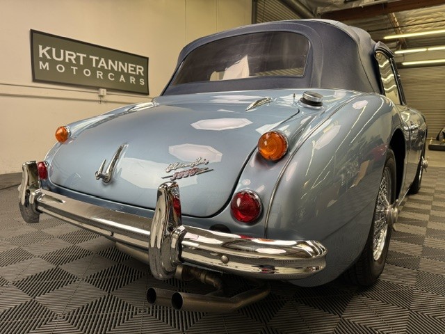 Austin-Healey-3000-1967-Convertible-8