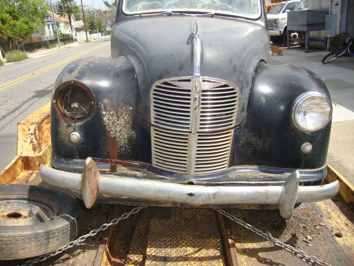 Austin-a40-devon-sedan-1948-black-10
