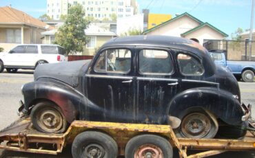 Austin-a40-devon-sedan-1948-black-2